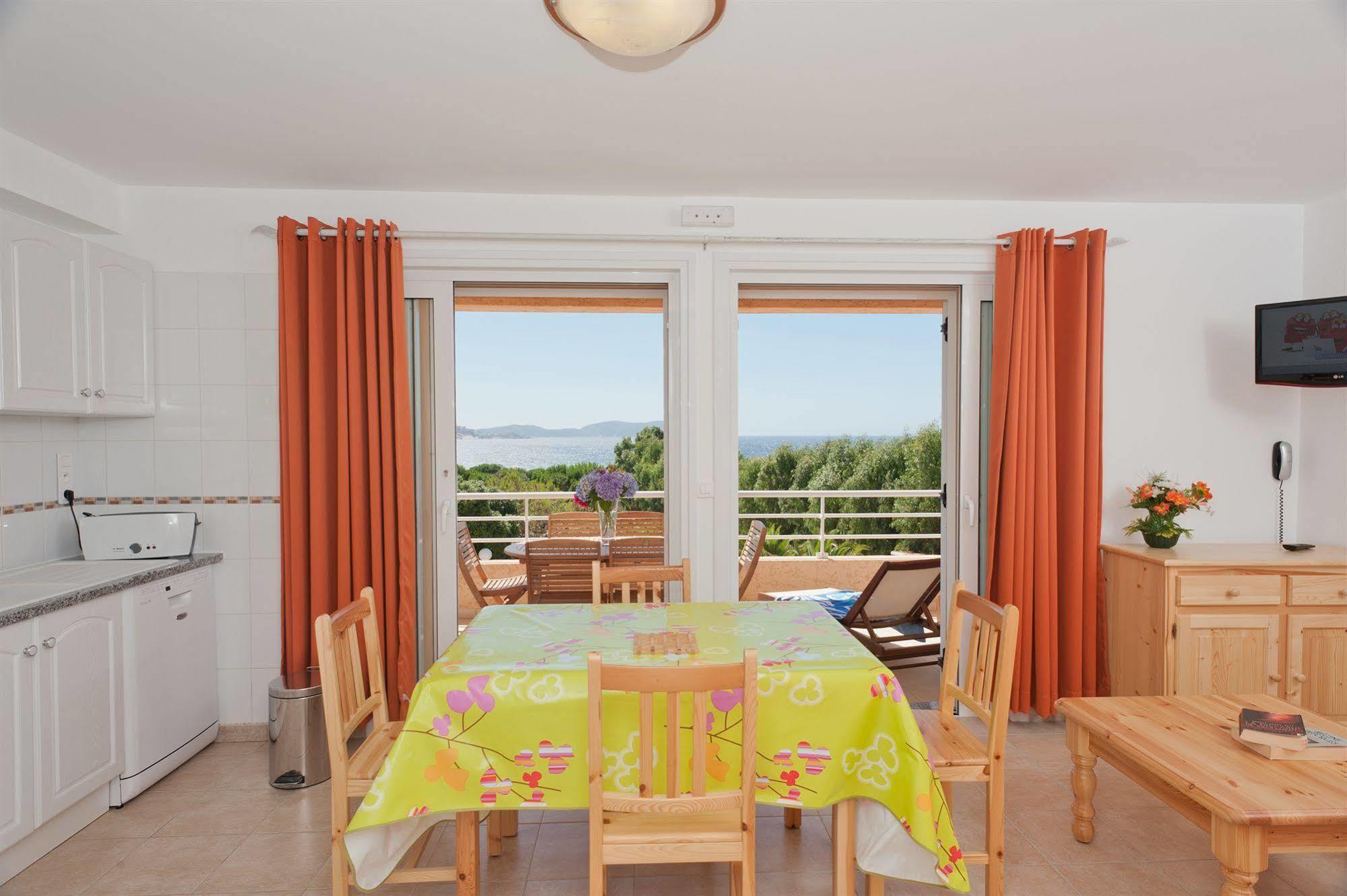 Residence Arinella リュミオ エクステリア 写真